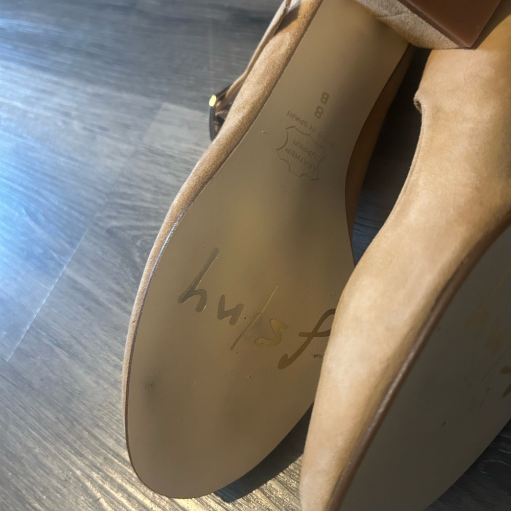 French Sole Tan  Heels - Picture 5 of 6